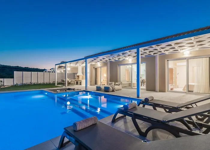 Spartakos Luxury Villa 2