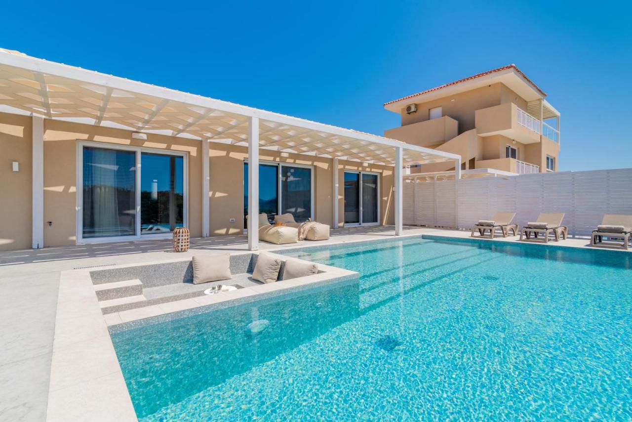 Villa Spartakos Luxury 2 Koukounariá